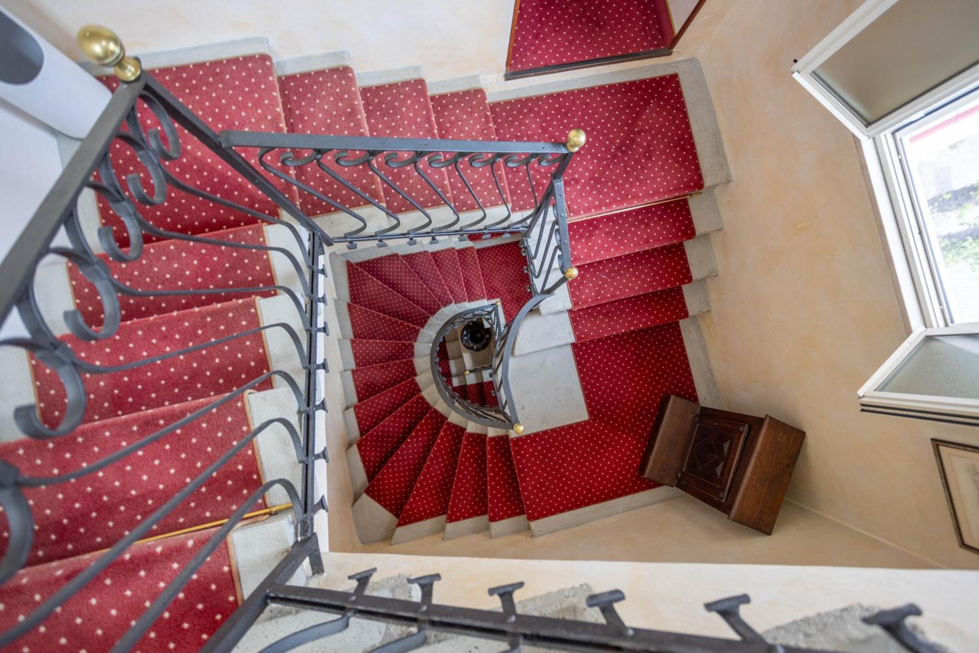 Hotel Giardinetto Дезенцано-дель-Гарда Экстерьер фото